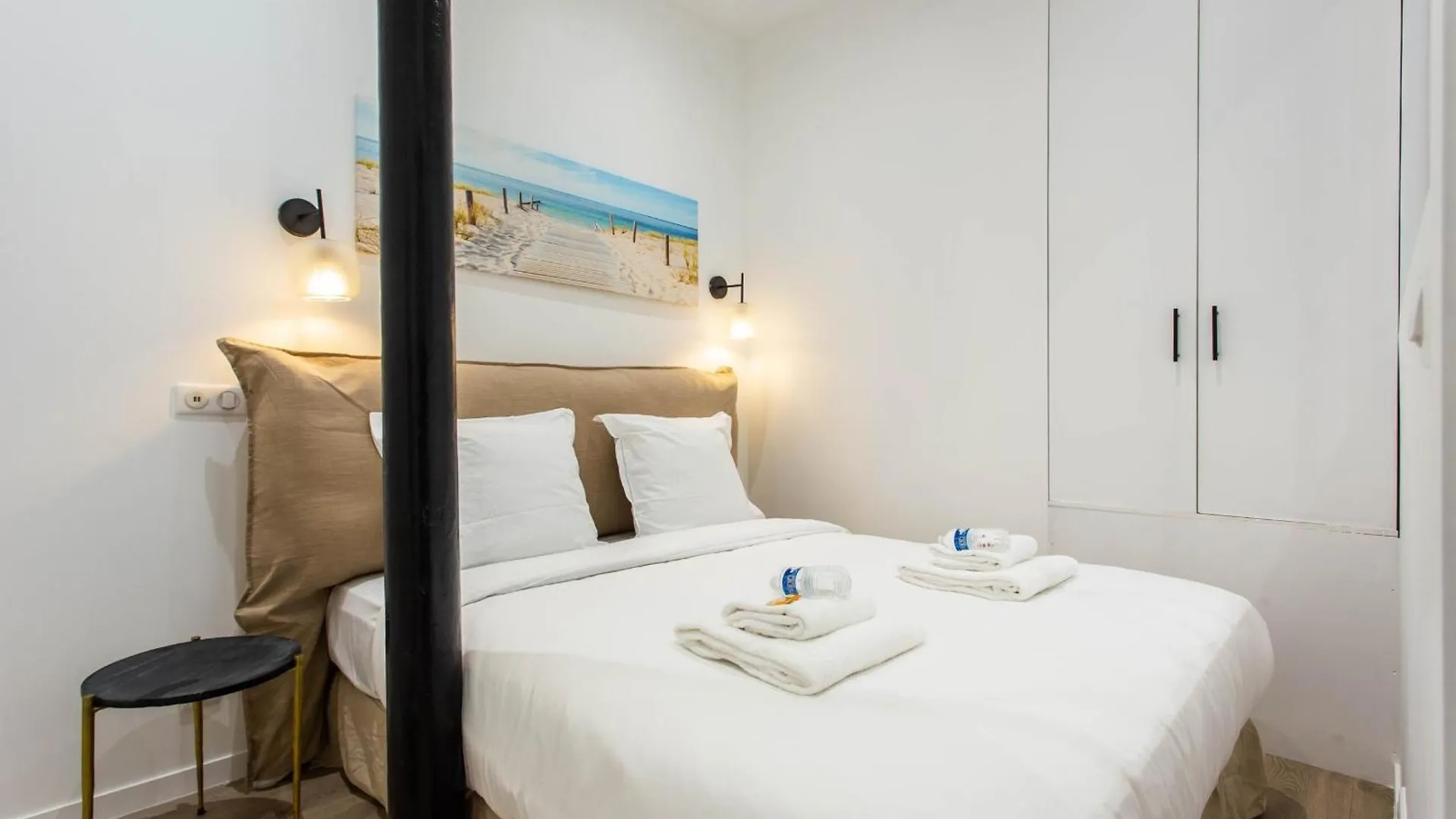 Intimate Apartment - 1Br-4P - Republique Paris 0*,  France
